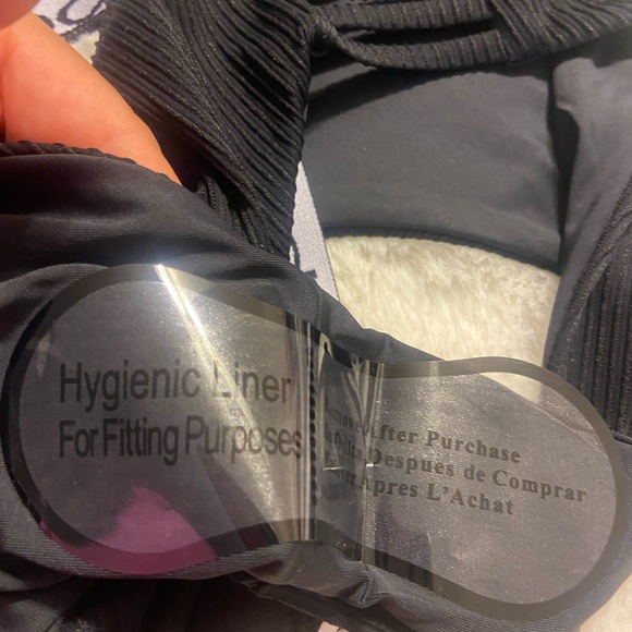 NWT! Bebe women’s 2-piece logo hem black swimsuit size Medium - Picture 5 of 9